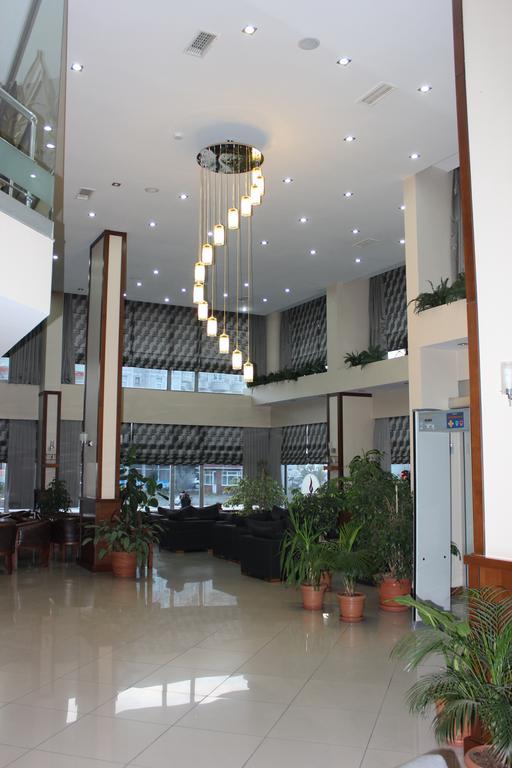 Paluri Hotel Hopa Exterior photo